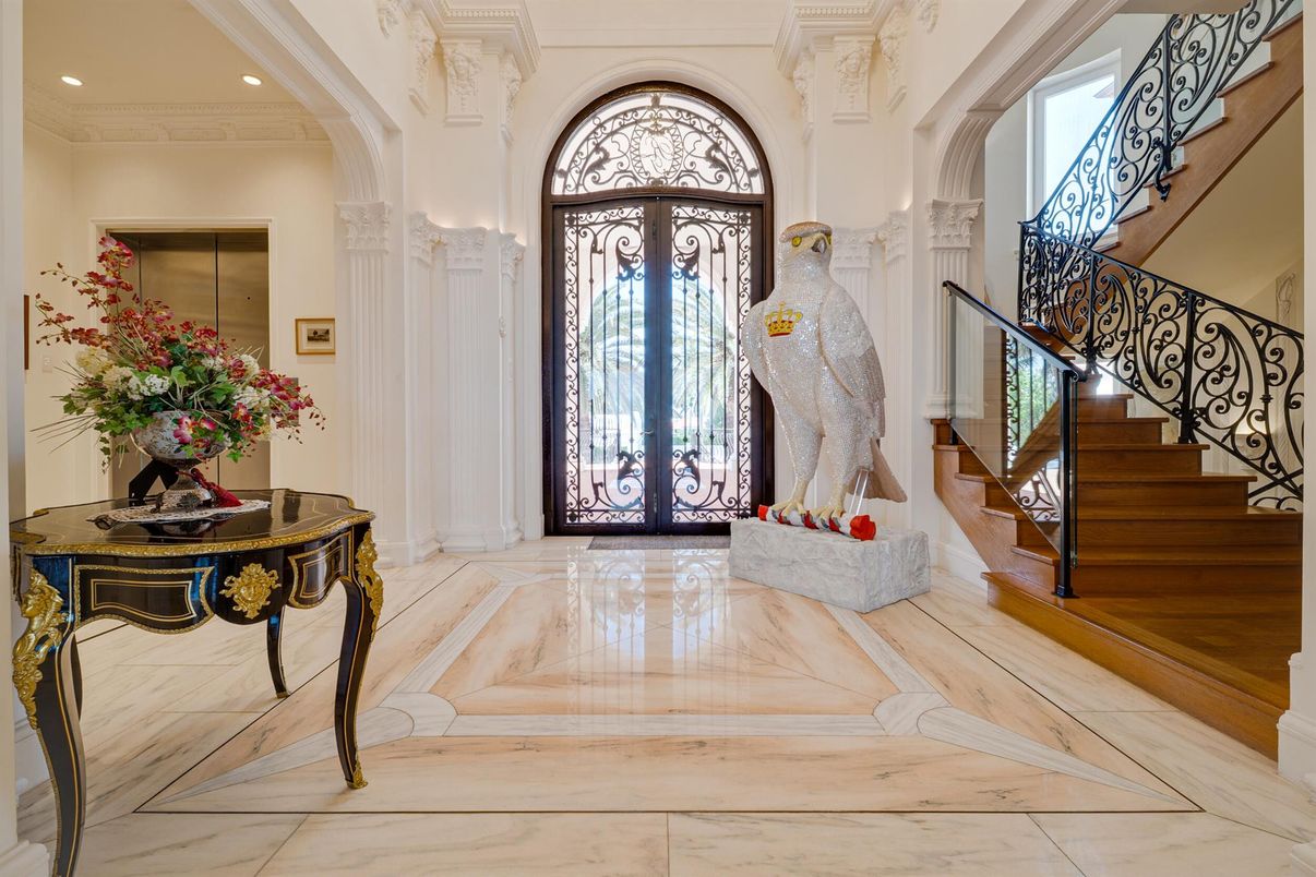 Interior, Marble, Recessed Lighting