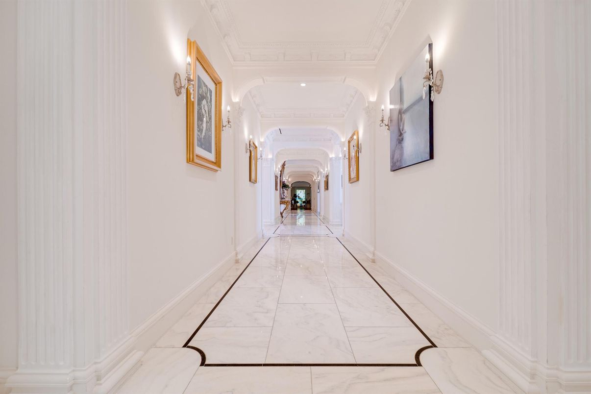 Interior, Marble, Recessed Lighting