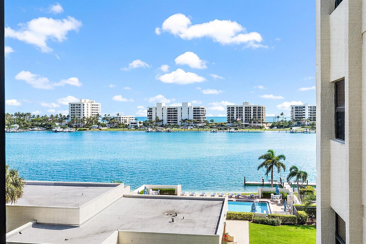 Water, Exterior, Pool, Other, Skyline