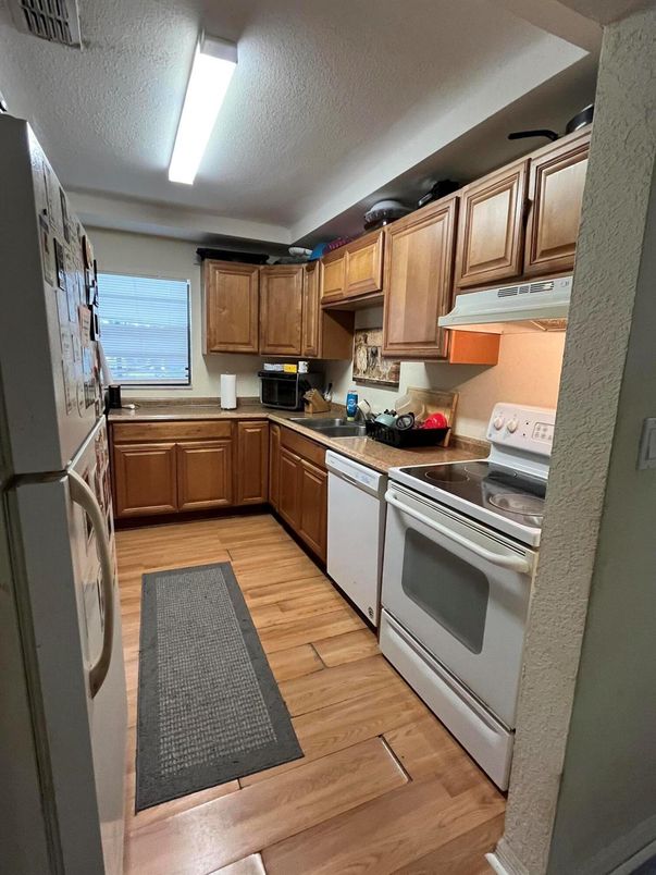 Interior, Kitchen, Wood Texture Flooring