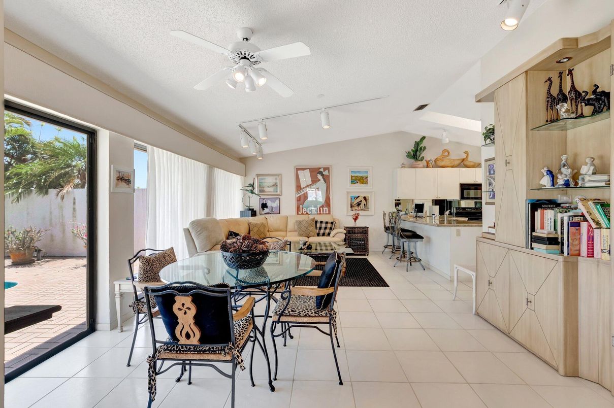 Dining room, Interior, Kitchen