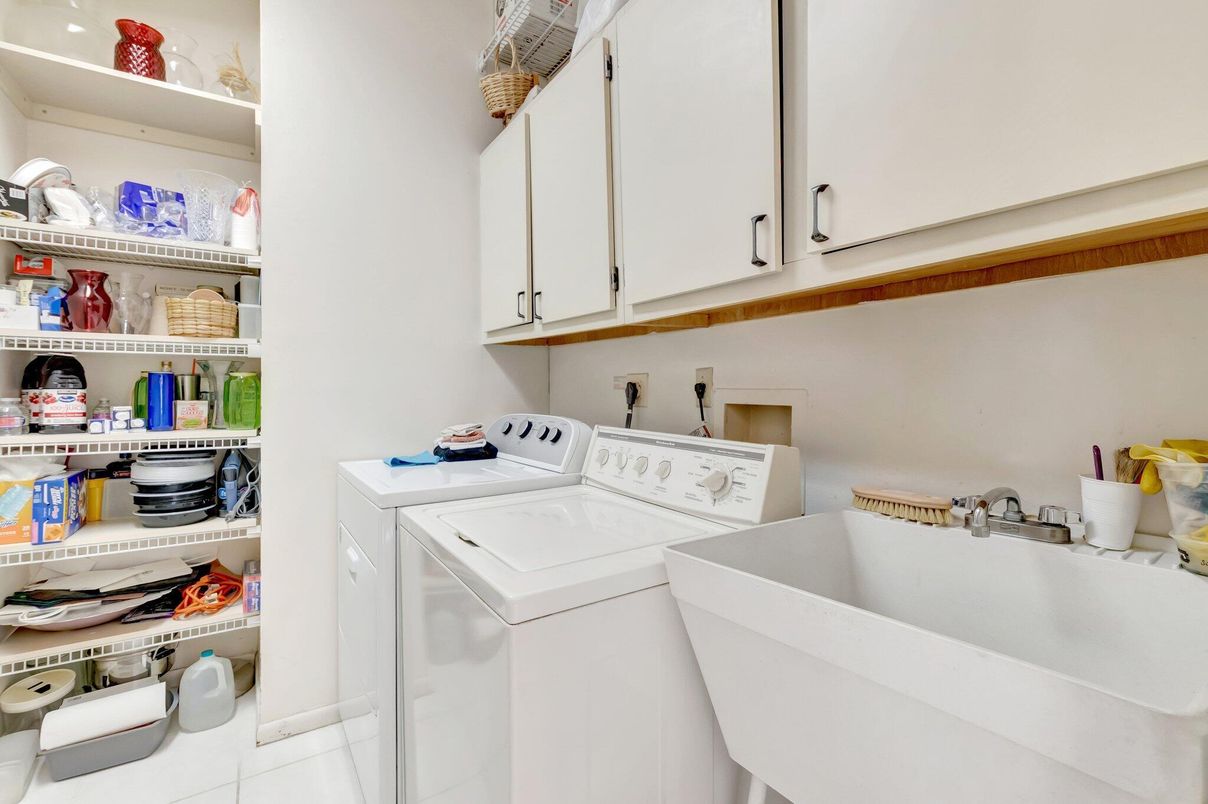 Interior, Washer