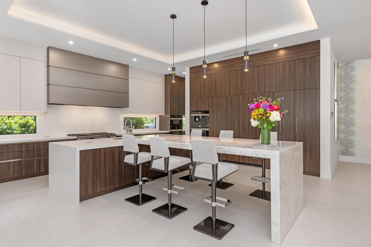 Interior, Kitchen, Pendant Lights, Recessed Lighting, Stainless Steel Appliances