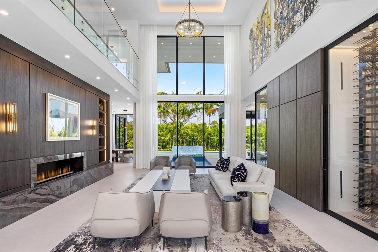 Fireplace, Interior, Living room, Pendant Lights, Recessed Lighting