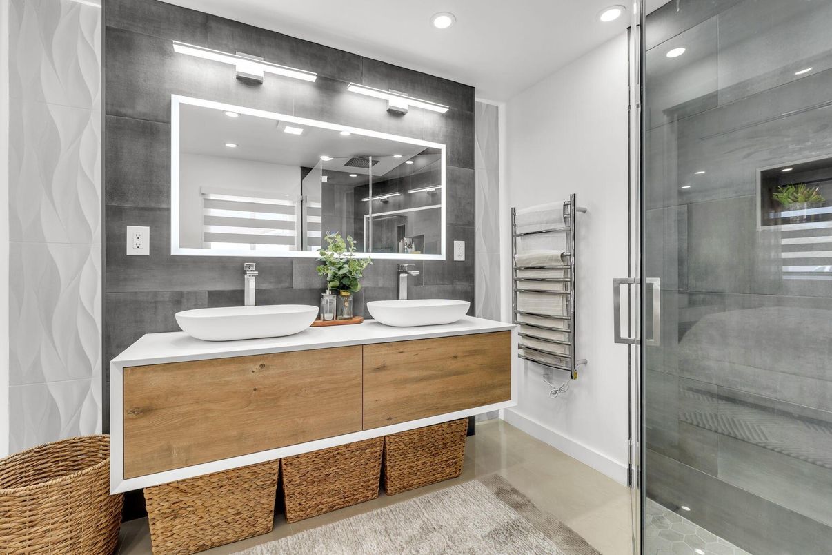 Bathroom, Dual Sink Vanities, Glass Shower, Interior, Recessed Lighting