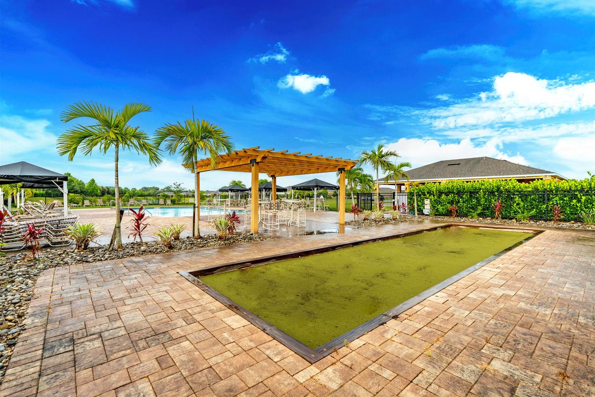 Backyard, Exterior, Pool