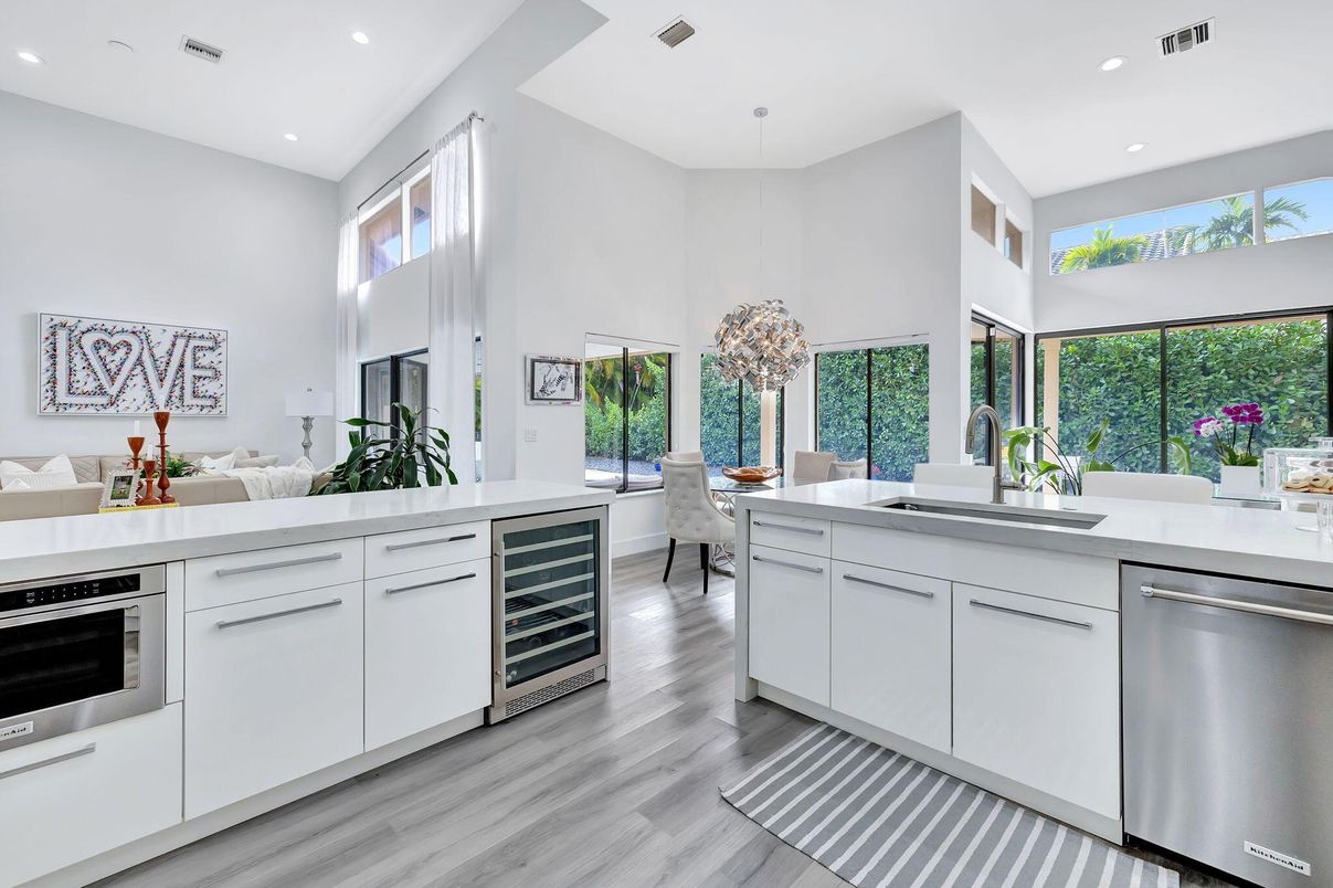 Dining room, Interior, Kitchen, Recessed Lighting, Stainless Steel Appliances, Wood Texture Flooring