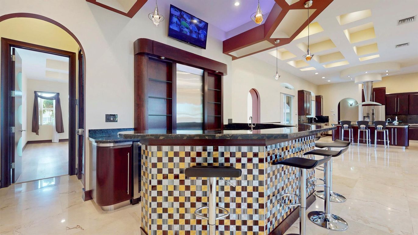Interior, Kitchen, Pendant Lights, Recessed Lighting