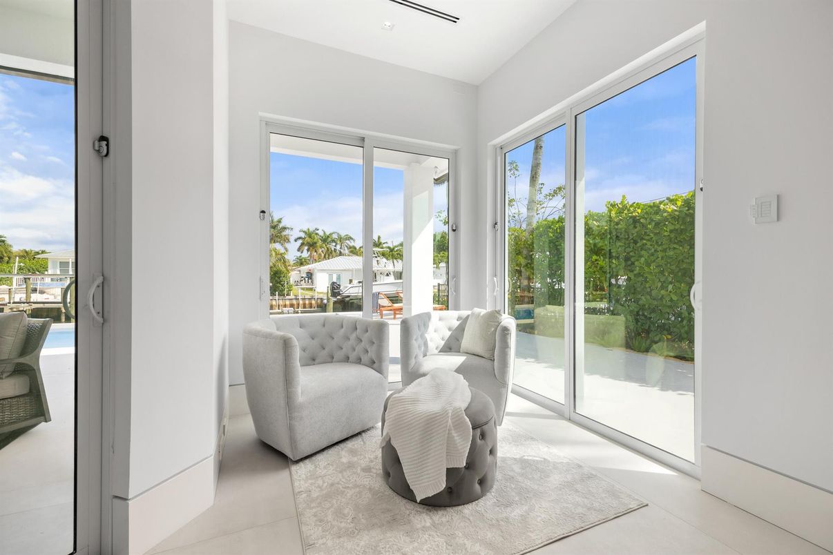 Interior, Recessed Lighting, Sun Room