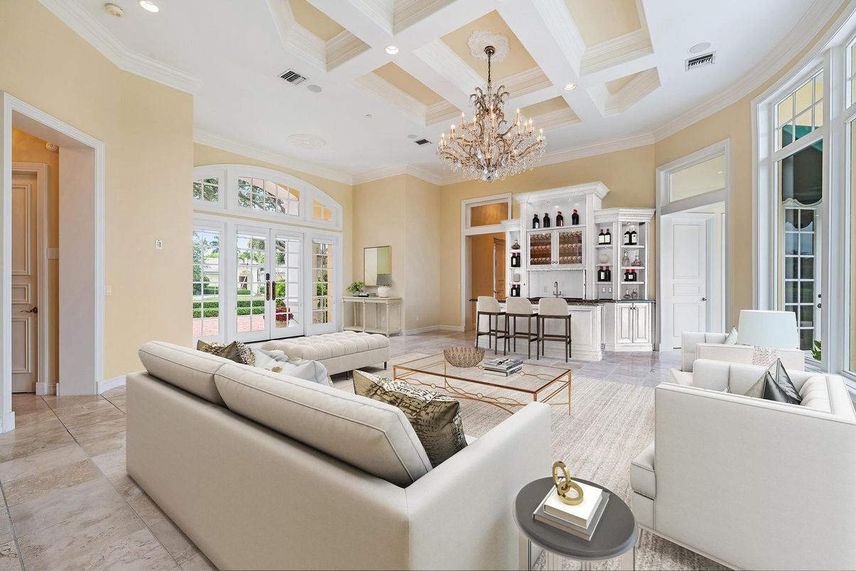Chandelier, Dining room, Interior, Living room, Recessed Lighting
