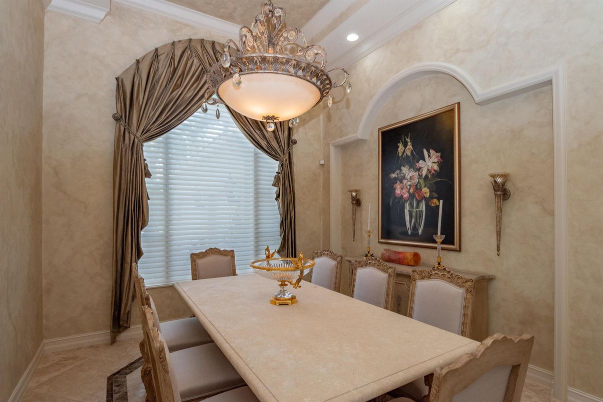 Chandelier, Dining room, Interior, Recessed Lighting