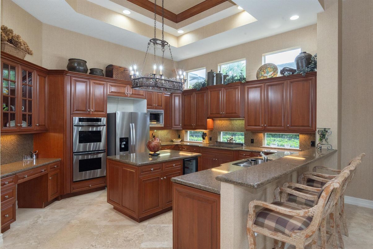 Chandelier, Interior, Kitchen, Pendant Lights, Recessed Lighting, Stainless Steel Appliances