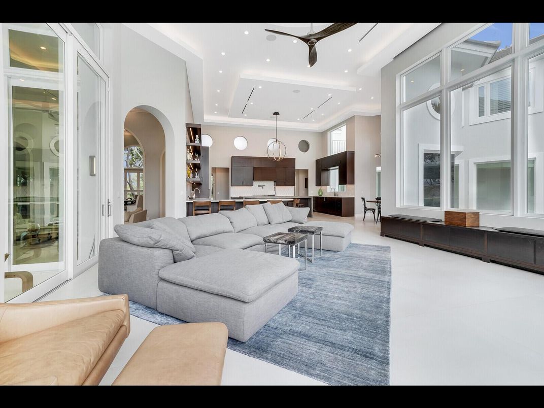 Interior, Kitchen, Living room, Pendant Lights, Recessed Lighting