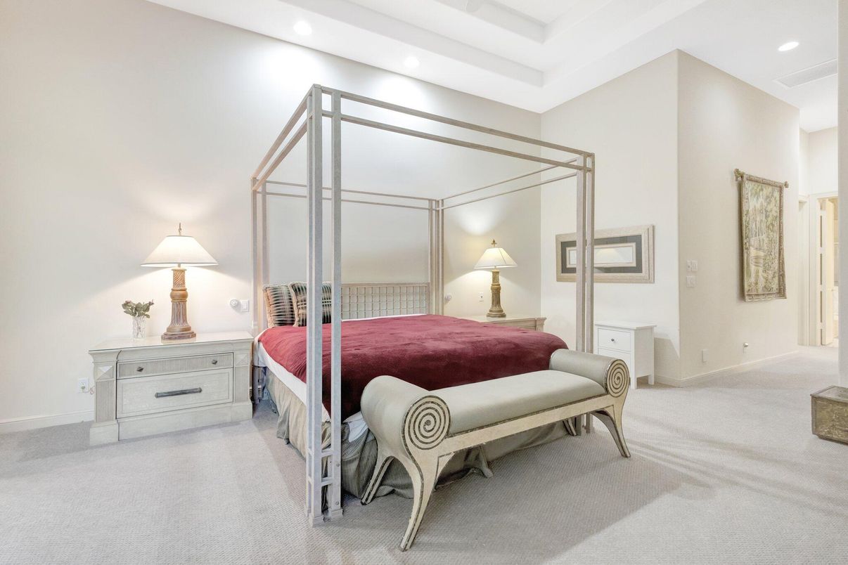 Bedroom, Interior, Recessed Lighting