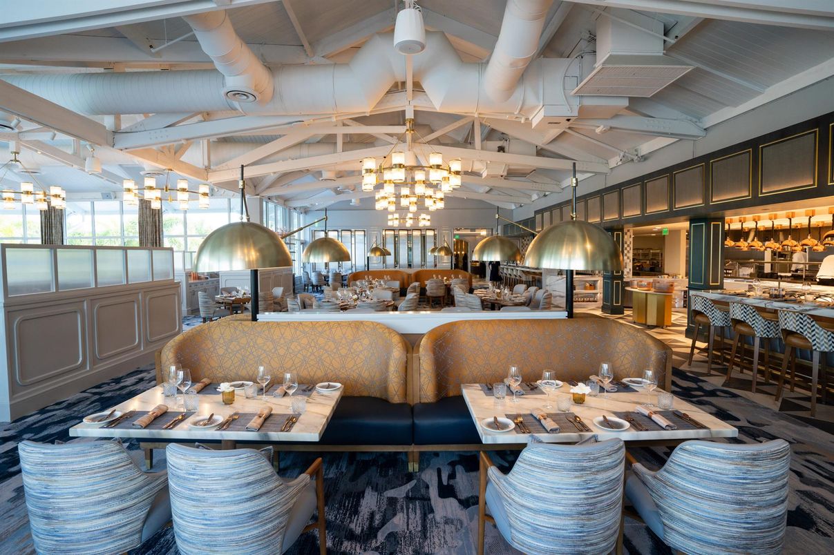 Dining room, Interior