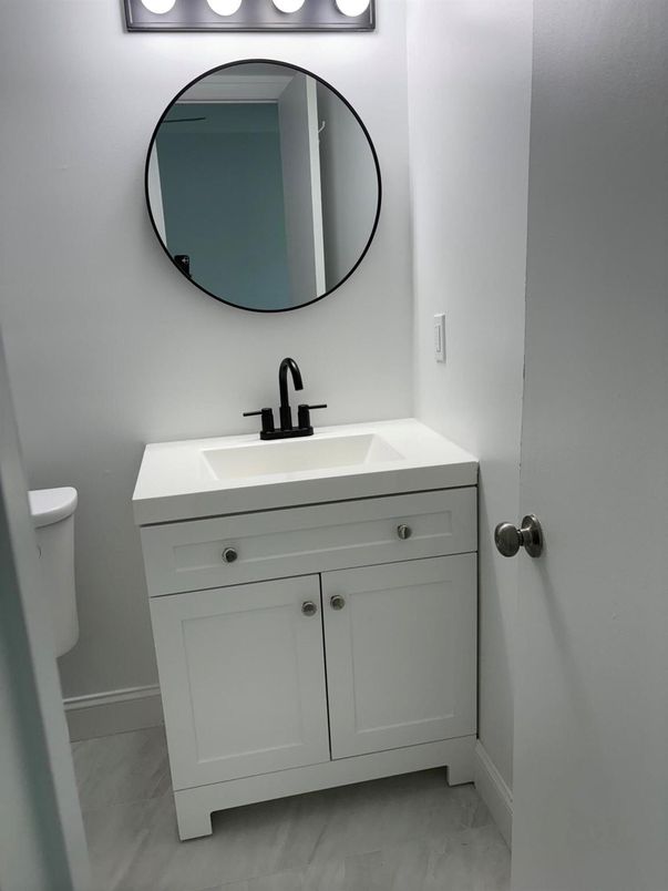 Bathroom, Interior