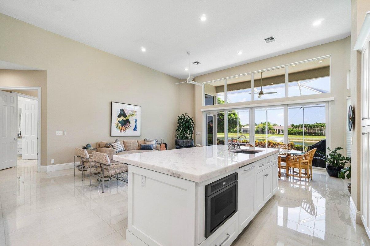 Dining room, Interior, Kitchen, Living room, Recessed Lighting
