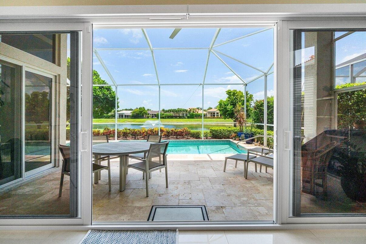 Glass Ceilings, Interior, Pool, Sun Room, Water