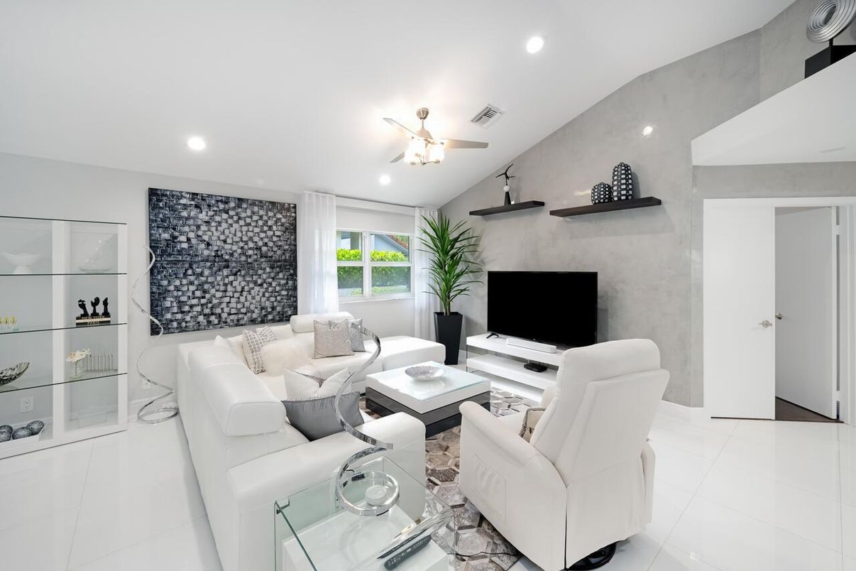 Interior, Living room, Recessed Lighting
