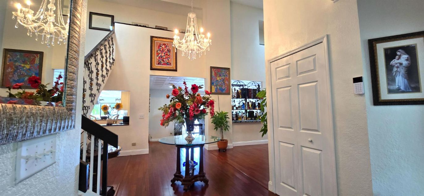 Chandelier, Interior, Wood Texture Flooring