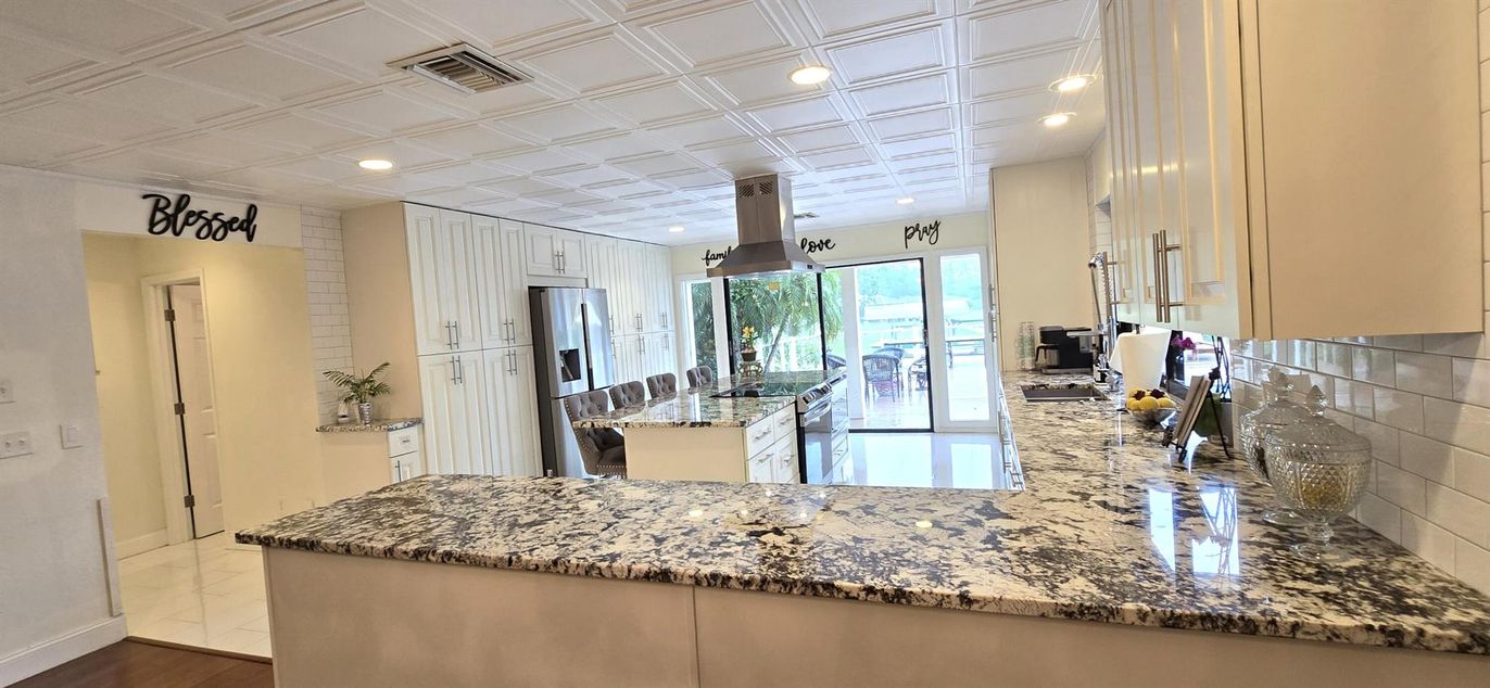 Interior, Kitchen, Recessed Lighting