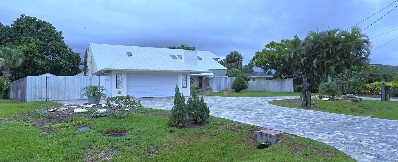 Attached, Backyard, Exterior, Facade, None