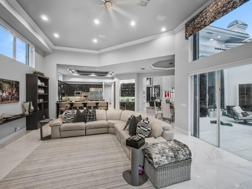 Interior, Kitchen, Living room, Marble, Recessed Lighting, Stainless Steel Appliances