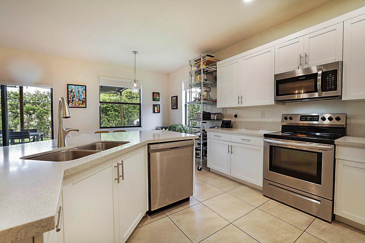 Interior, Kitchen, Pendant Lights, Recessed Lighting, Stainless Steel Appliances