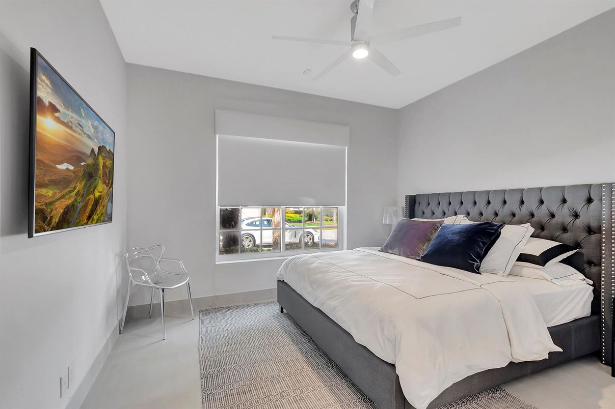 Bedroom, Interior, Recessed Lighting
