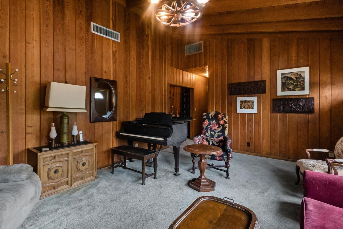 Chandelier, Fireplace, Interior, Living room, Piano, Wooden Beams, Wooden Ceilings, Wooden Walls