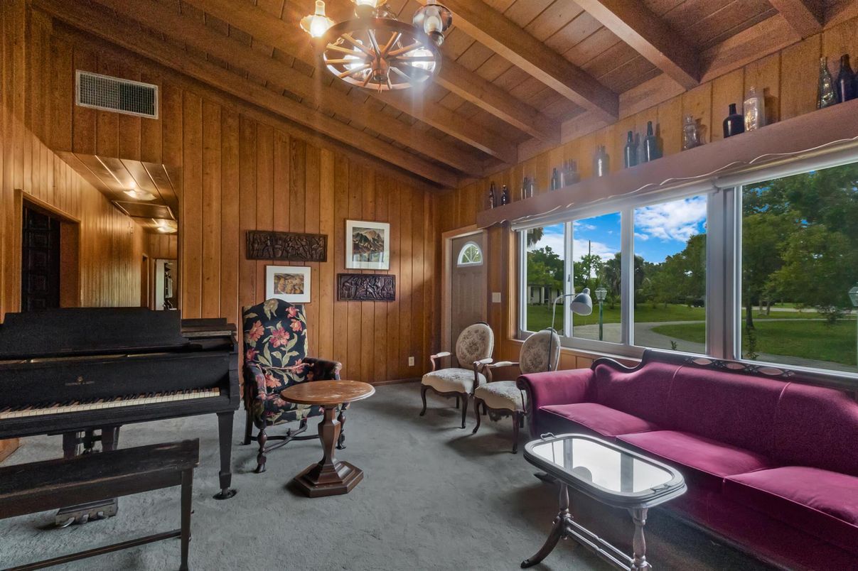 Interior, Living room, Pendant Lights, Piano, Wooden Beams, Wooden Ceilings, Wooden Walls