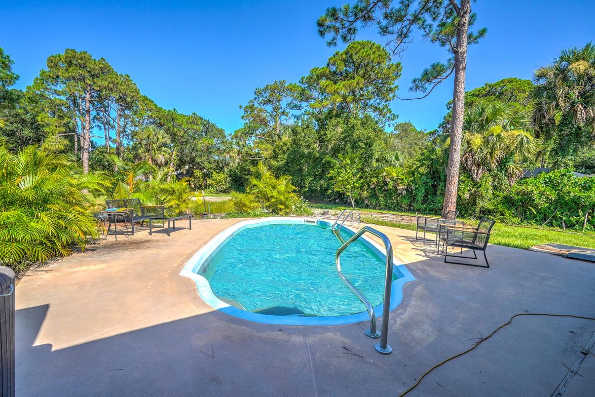 Backyard, Exterior, Pool