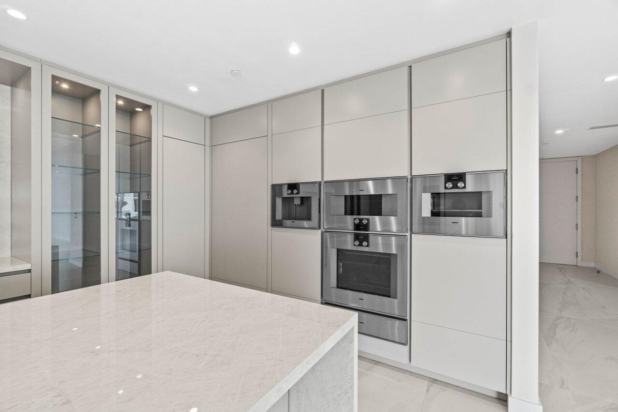 Interior, Kitchen, Marble, Recessed Lighting, Stainless Steel Appliances