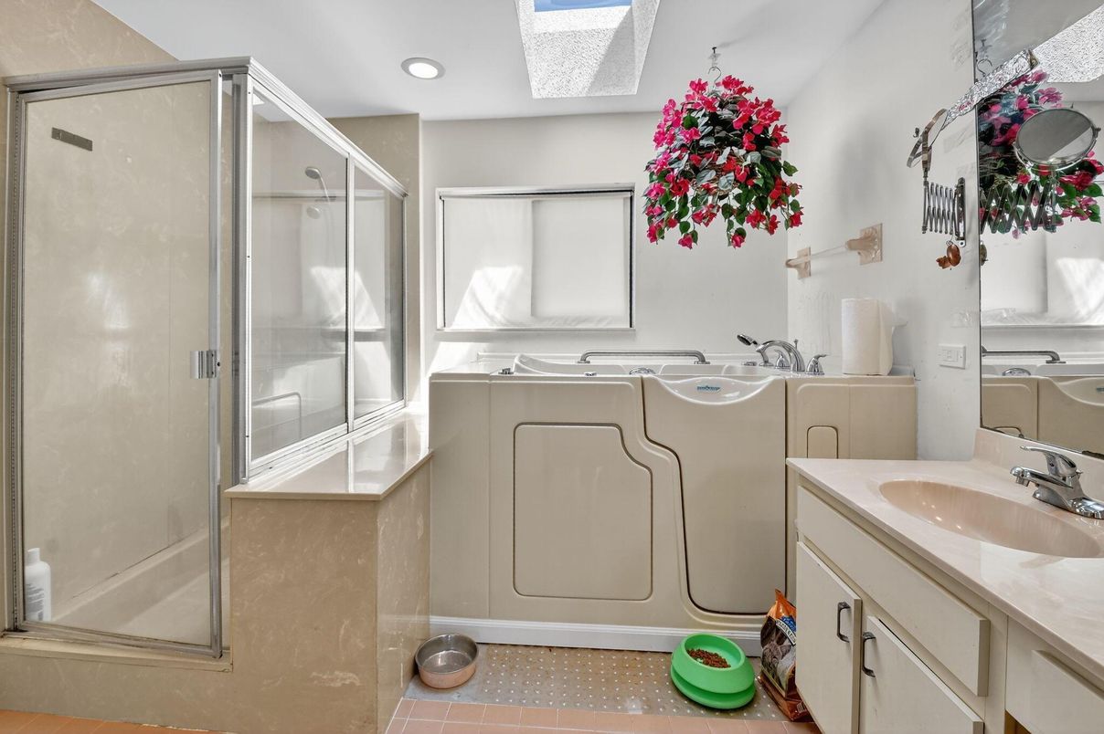Bathroom, Dual Sink Vanities, Glass Shower, Interior, Recessed Lighting, Washer