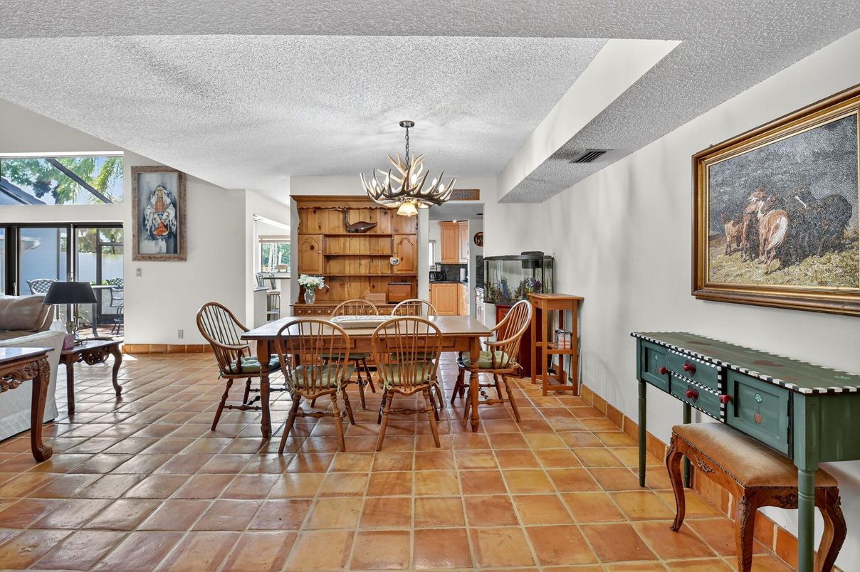 Dining room, Interior, Kitchen, Pendant Lights
