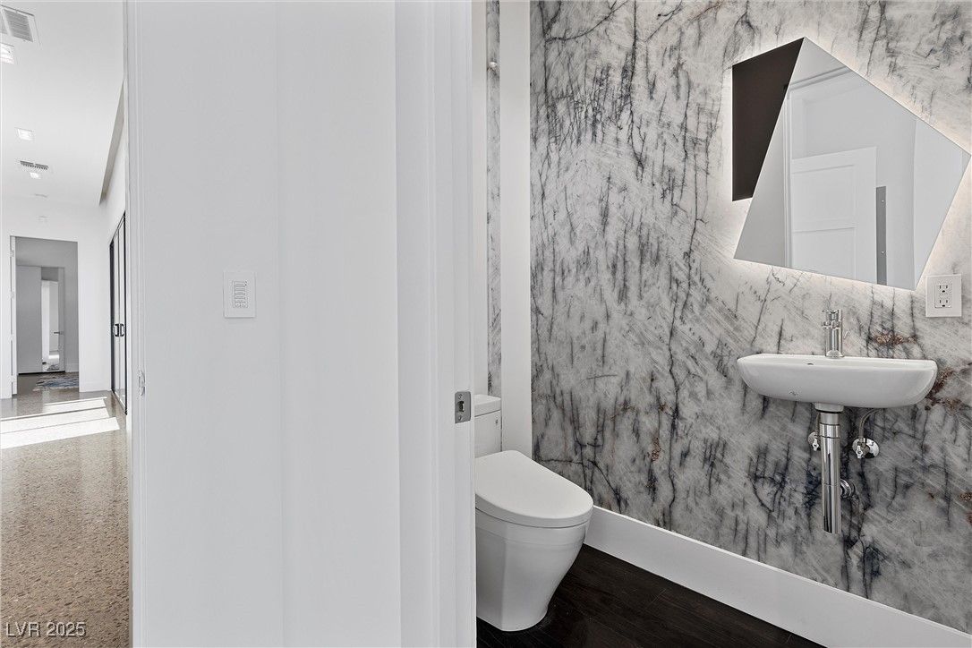 Bathroom, Interior, Marble Walls, Recessed Lighting, Wood Texture Flooring