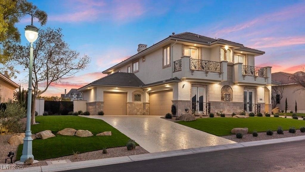Attached, Backyard, Exterior, Facade, Mediterranean