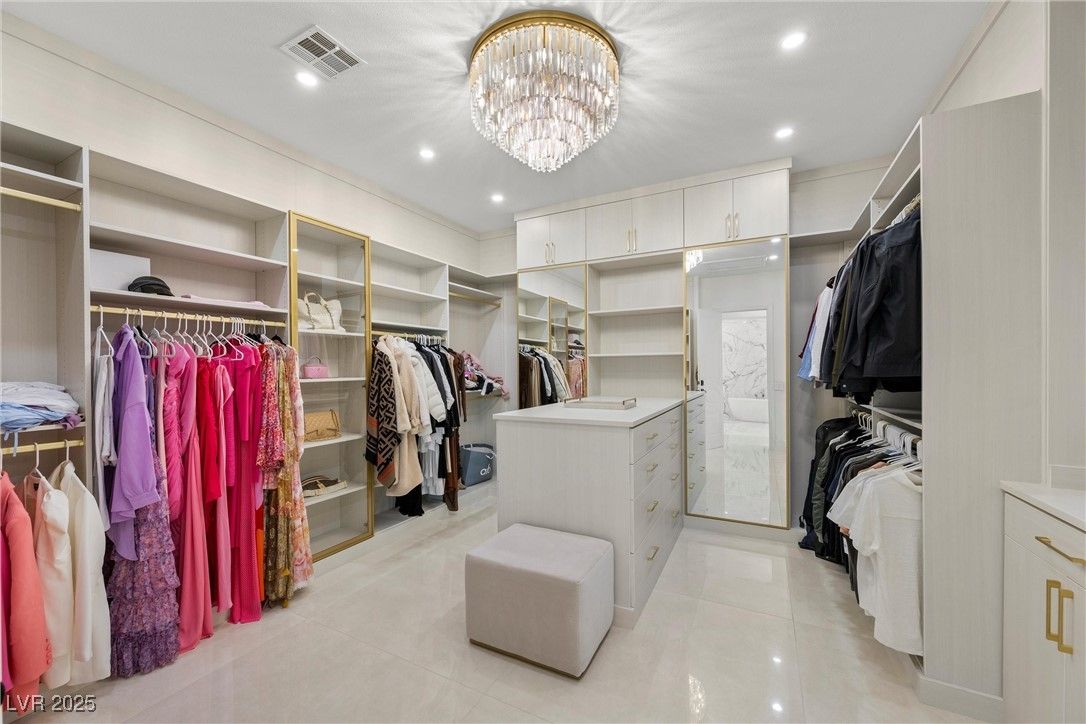 Chandelier, Interior, Recessed Lighting, Walk-in Closets