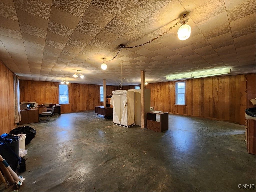 Interior, Wooden Walls