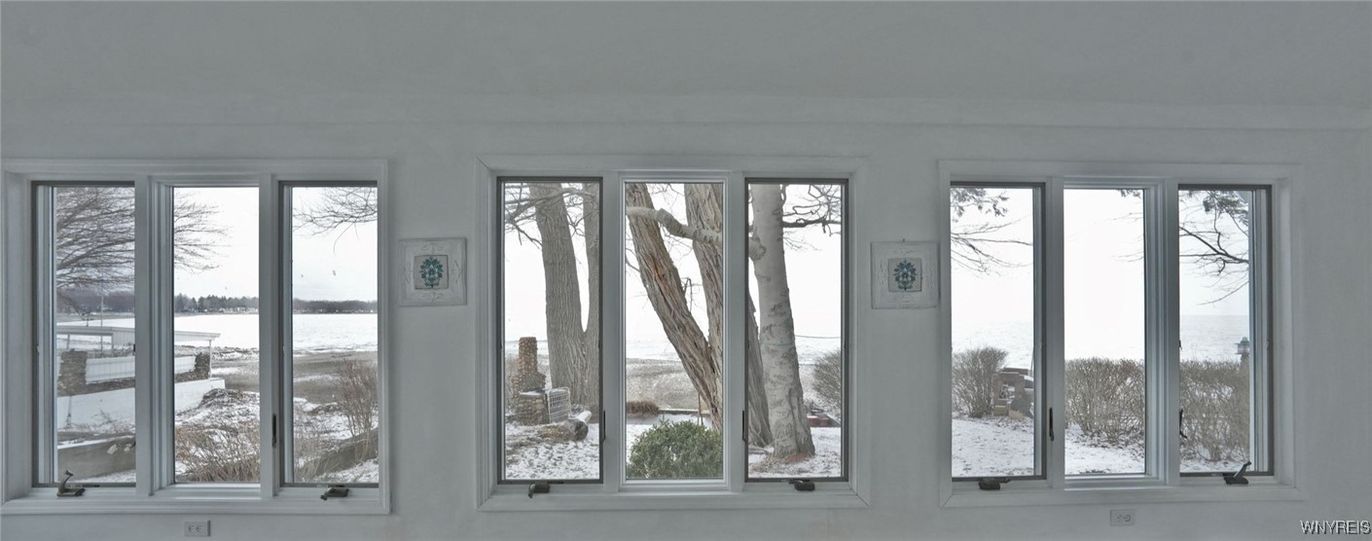 Interior, Water