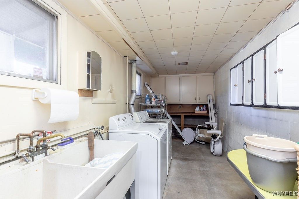 Interior, Washer
