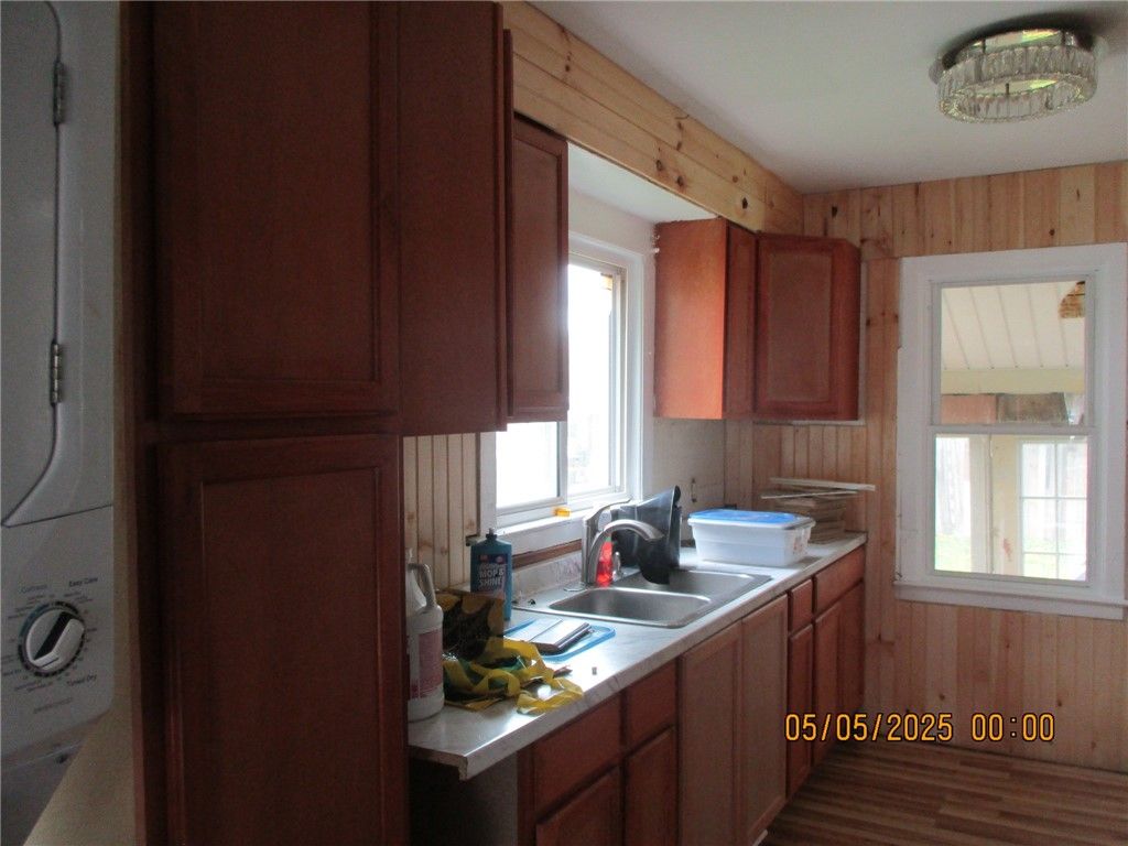 Interior, Kitchen, Wood Texture Flooring, Wooden Walls