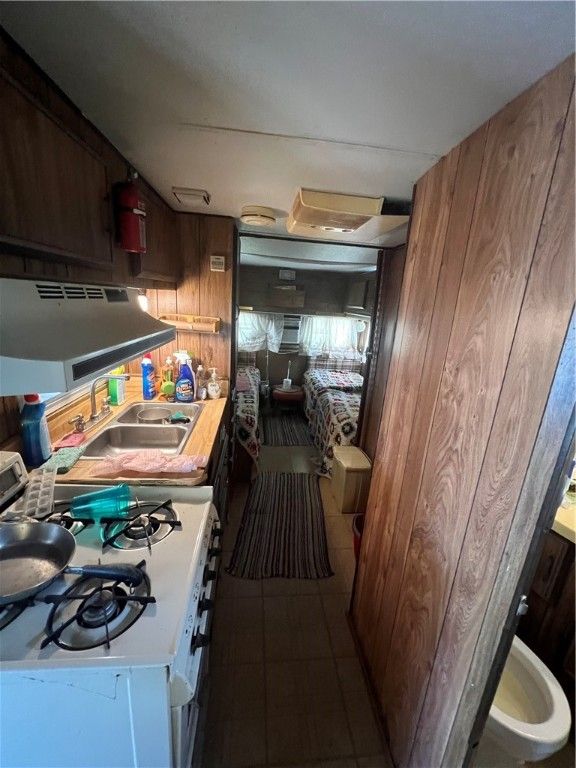 Interior, Kitchen, Wooden Walls