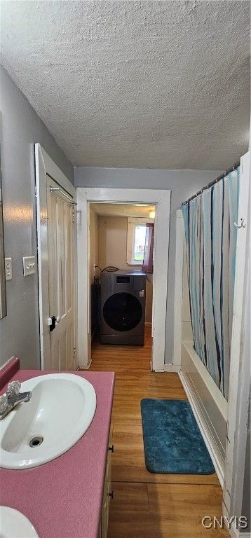 Bathroom, Interior, Wood Texture Flooring