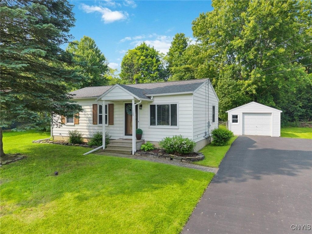 Detached Garage, Exterior, Facade, Cape Cod
