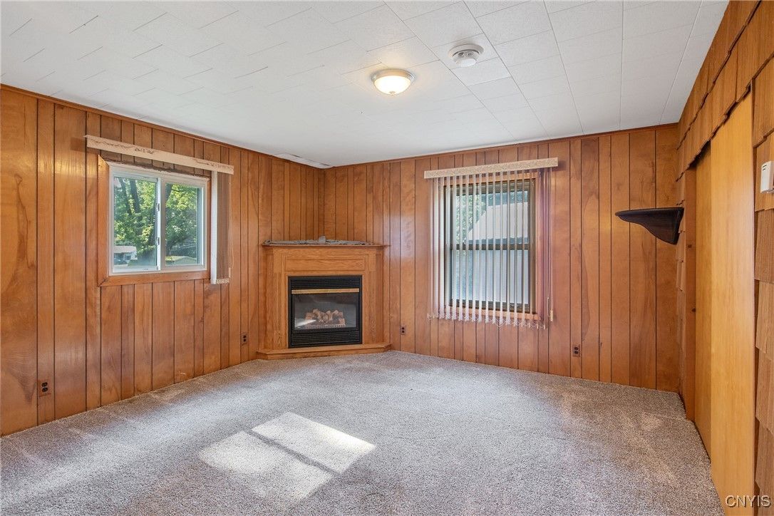 Empty room, Fireplace, Interior, Wooden Walls