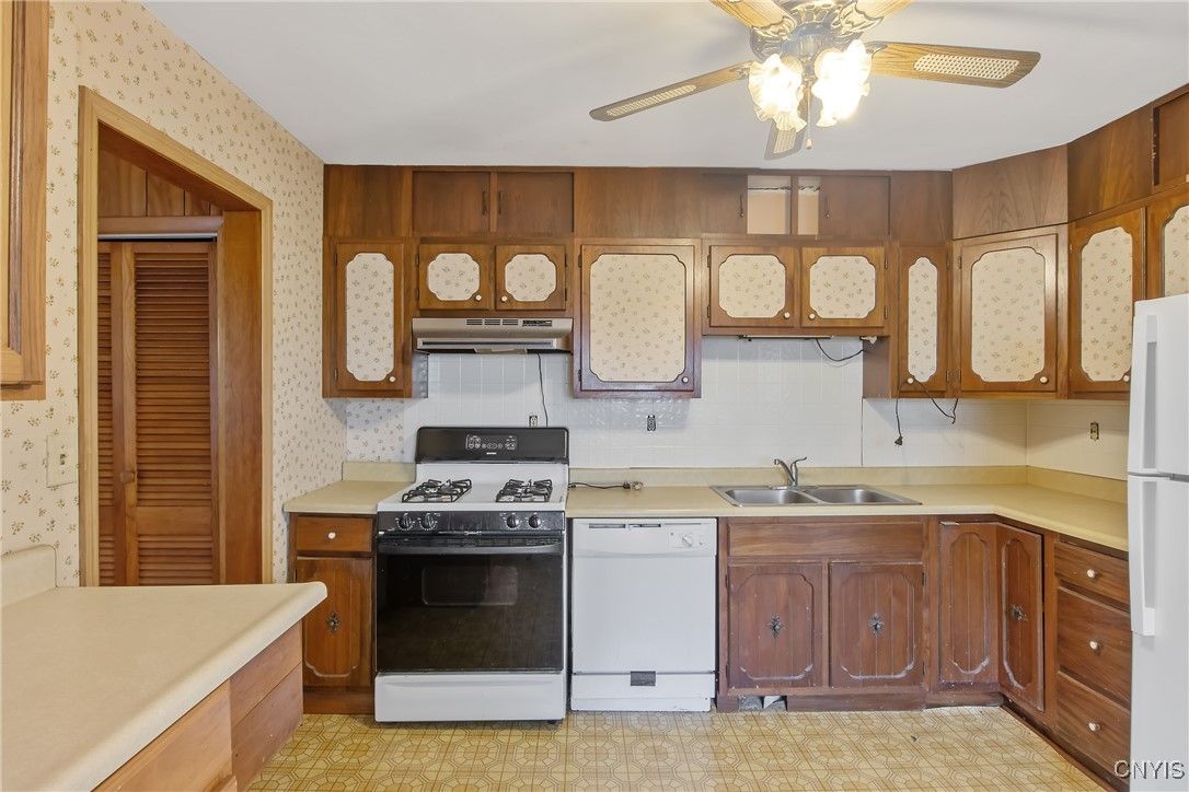 Interior, Kitchen