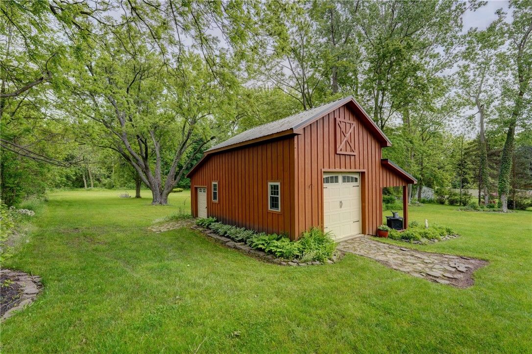 Backyard, Detached Garage, Exterior