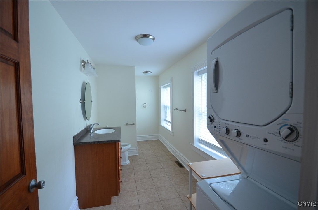 Bathroom, Interior, Utility Closets, Washer