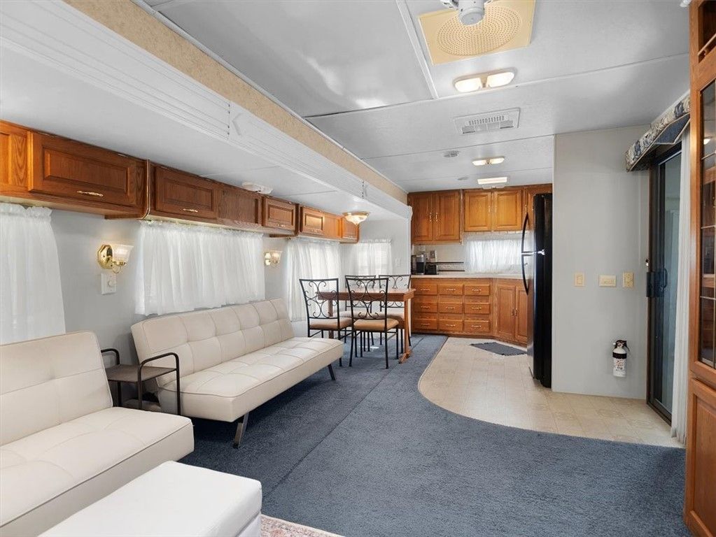 Dining room, Interior, Kitchen